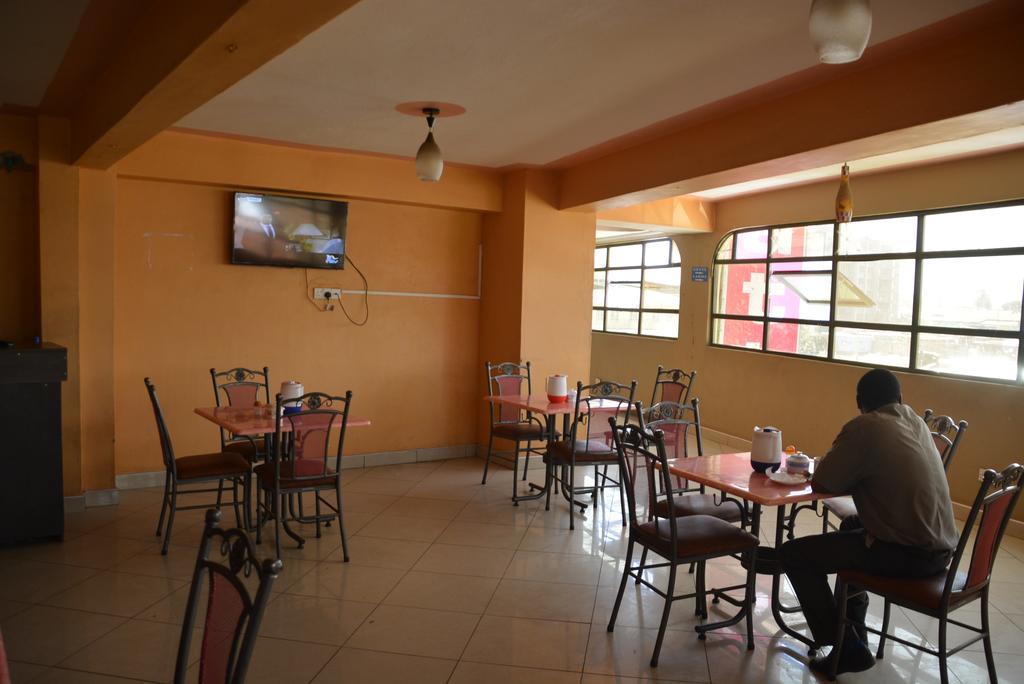 Starehe Link Hotel Nairobi Exterior foto